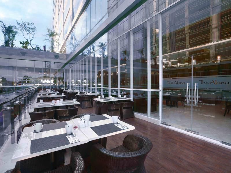 סלמן The Alana Yogyakarta Hotel And Convention Center מראה חיצוני תמונה
