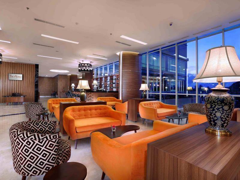 סלמן The Alana Yogyakarta Hotel And Convention Center מראה חיצוני תמונה