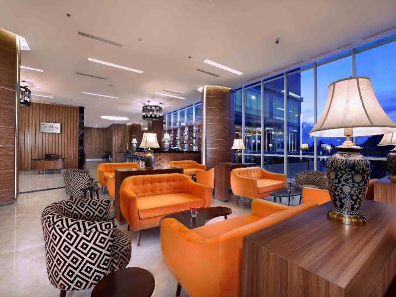 סלמן The Alana Yogyakarta Hotel And Convention Center מראה חיצוני תמונה